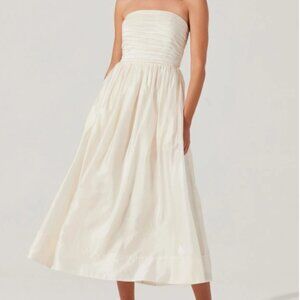 ASTR THE LABEL - Cream / Off-White Aneesha Strapless Pleated Midi Dress